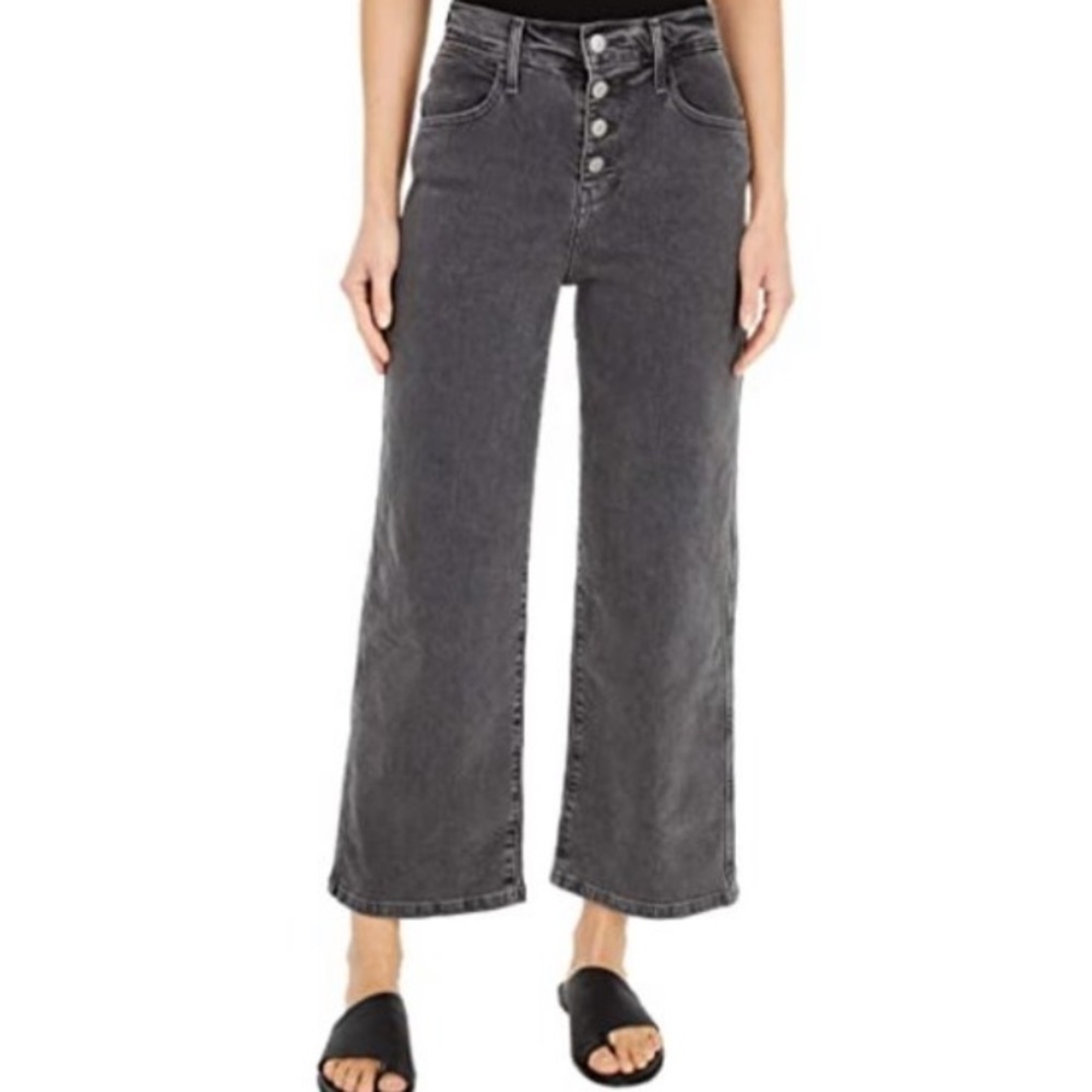 Levi’s High Cropped Wide Leg